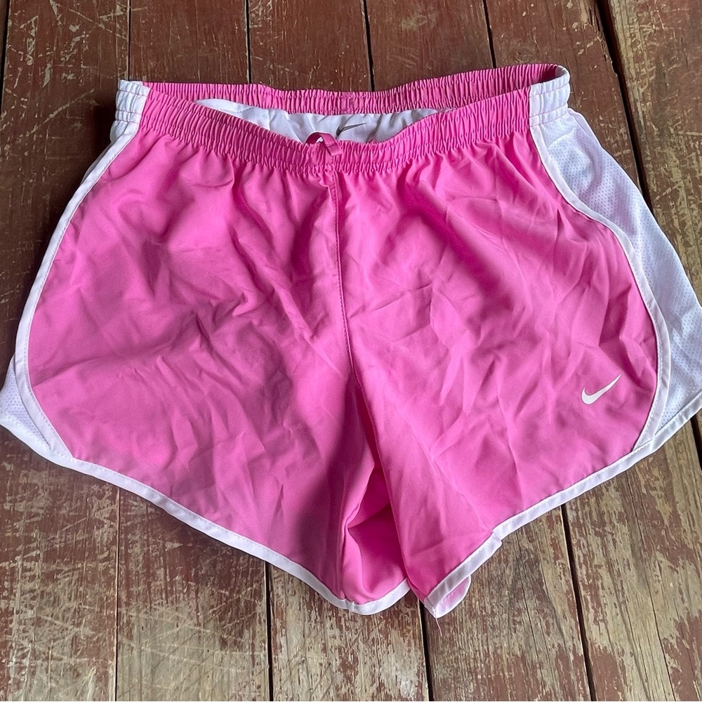 Girls Youth size LargeNike Pink and White Athletic Shorts Lightweight Breathable